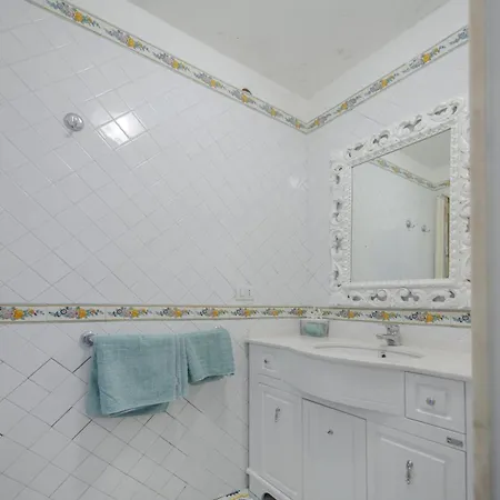 Amalu Piscina E Giardino * Capri