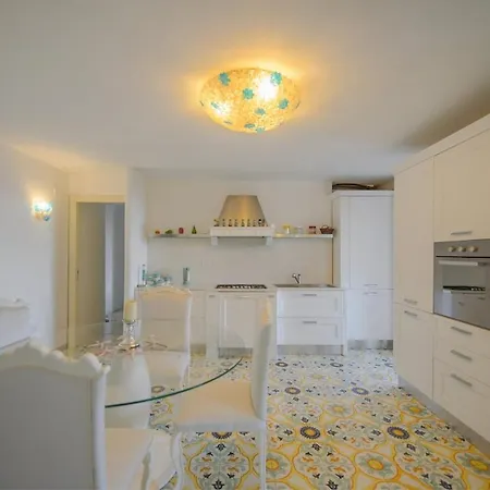 Amalu Piscina E Giardino Villa Capri