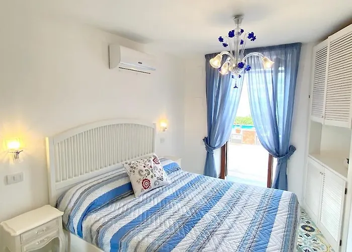 Willa Amalu Piscina E Giardino *