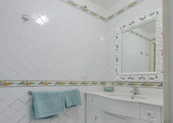 Amalu Piscina E Giardino * 卡普里