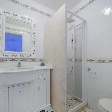 Amalu Piscina E Giardino 别墅