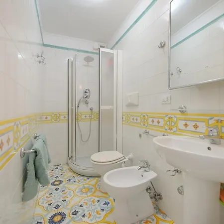 别墅 Amalu Piscina E Giardino