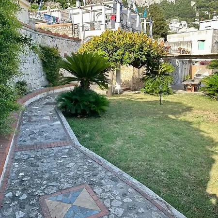 Amalu Piscina E Giardino 别墅 *